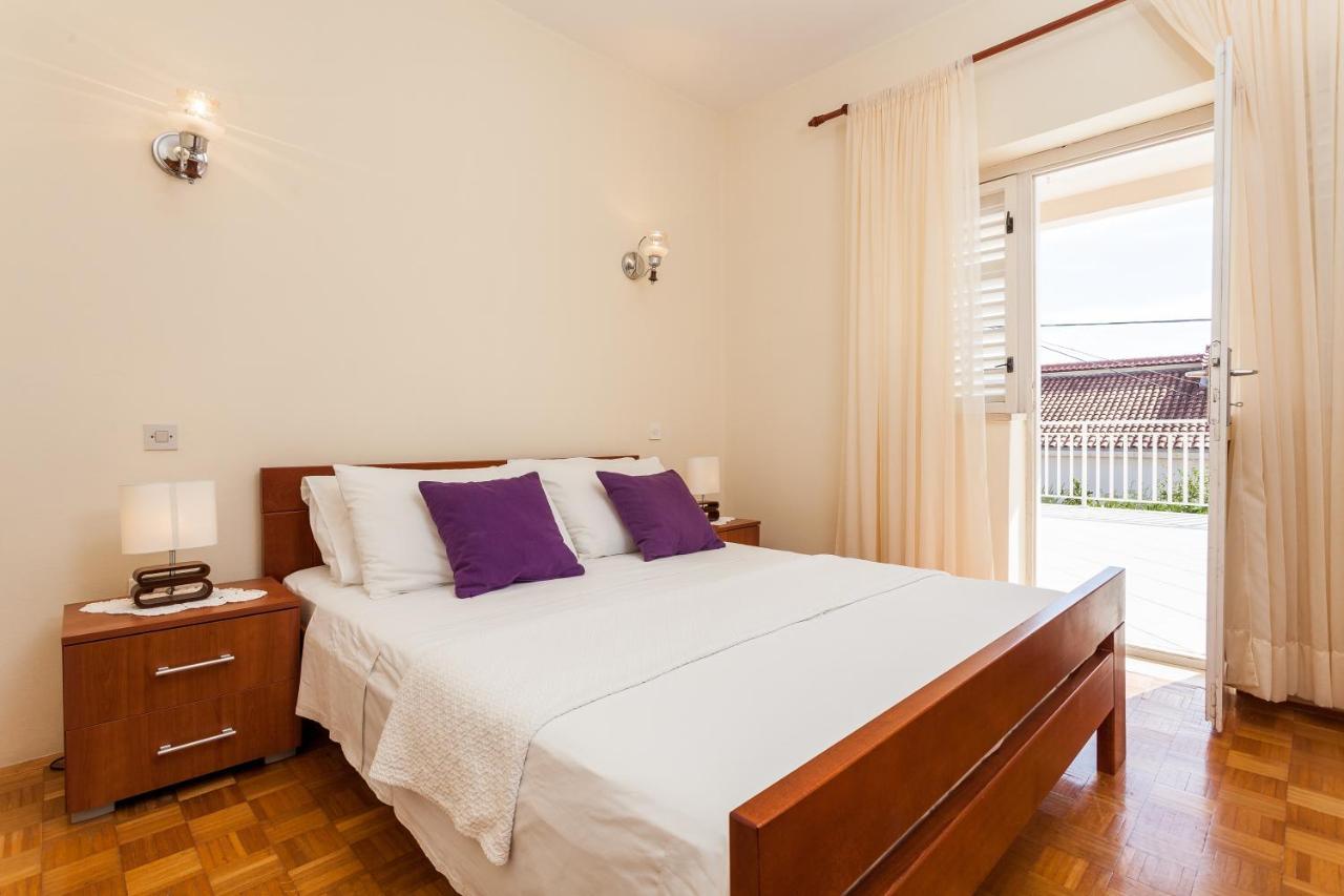 Apartments By The Sea Lumbarda, Korcula - 10049 Exteriér fotografie